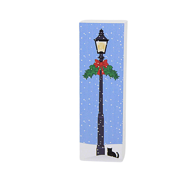 Cat's Meow Village Holiday Lamppost - One Accessory 3 Inch, Wood - Christmas In Williamsburg Series 2023 23536 (60653)