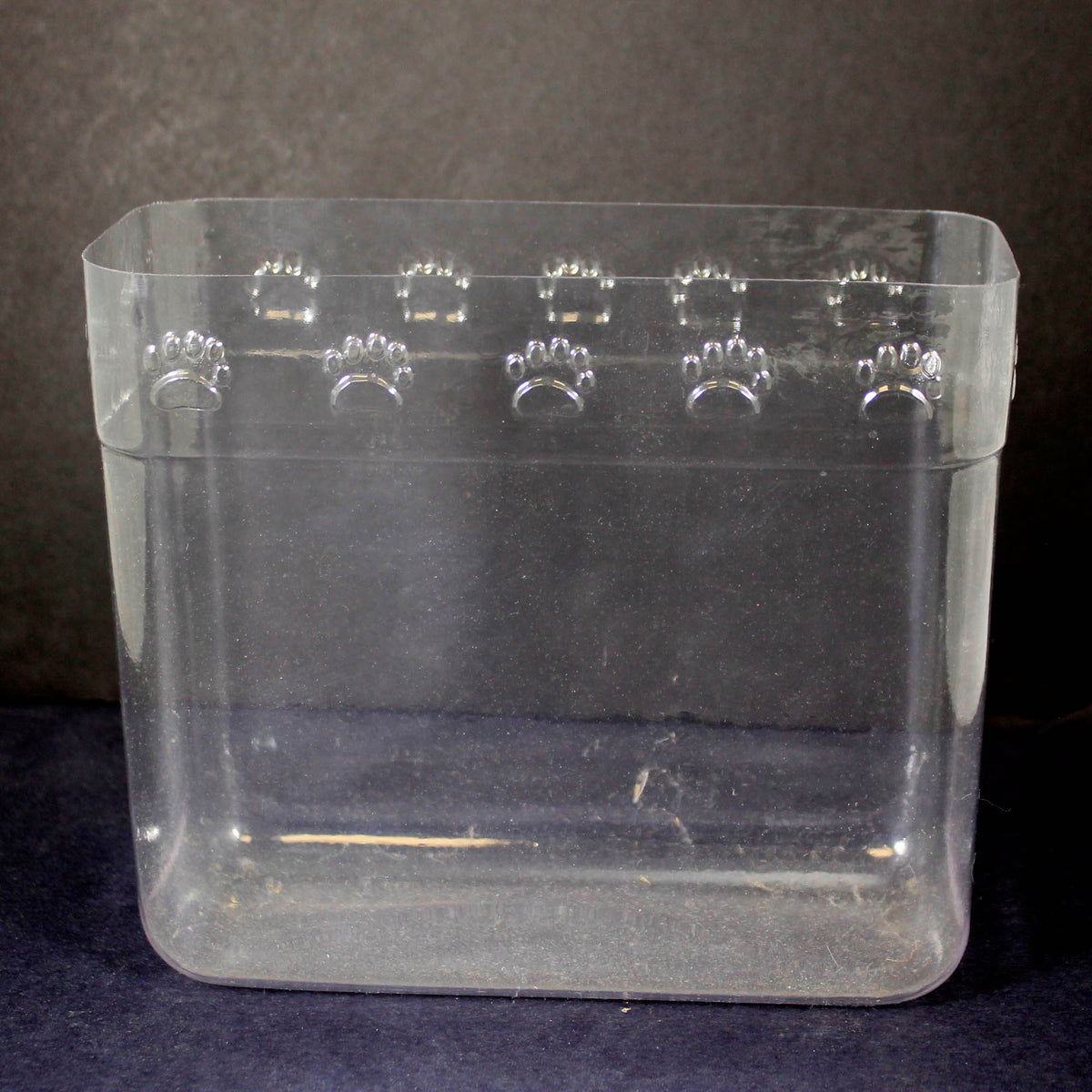 10511 Plastic Tote Protector 65061