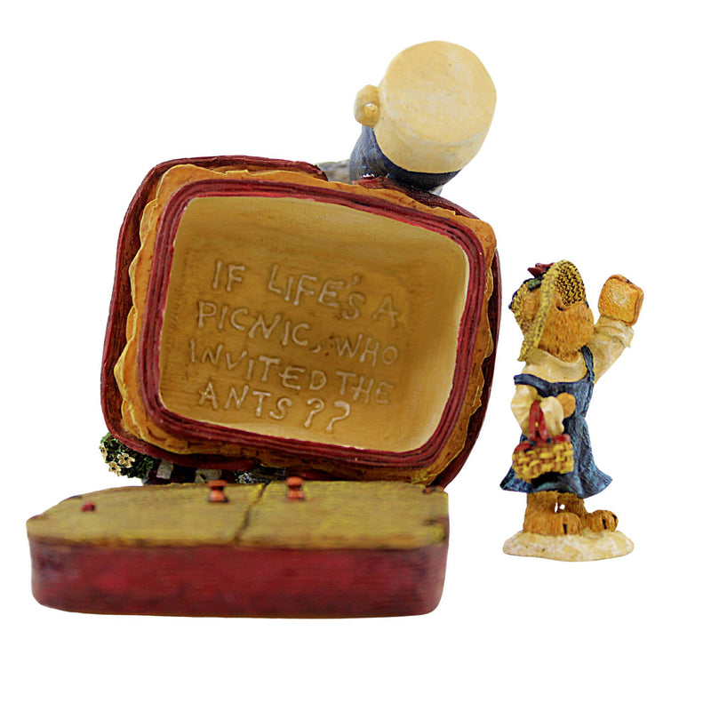 Boyds Bears Resin Mollys Picnic Palace - - SBKGifts.com