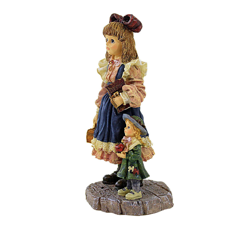 Boyds Bears Resin Laura W/ Jane First Day Of School - - SBKGifts.com