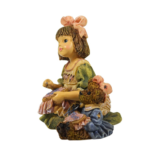 Boyds Bears Resin Alyssa With Caroline...A Stitch In Time - - SBKGifts.com