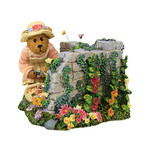 Boyds Bears Resin Elizabeth Bearsley...Garden Time - - SBKGifts.com