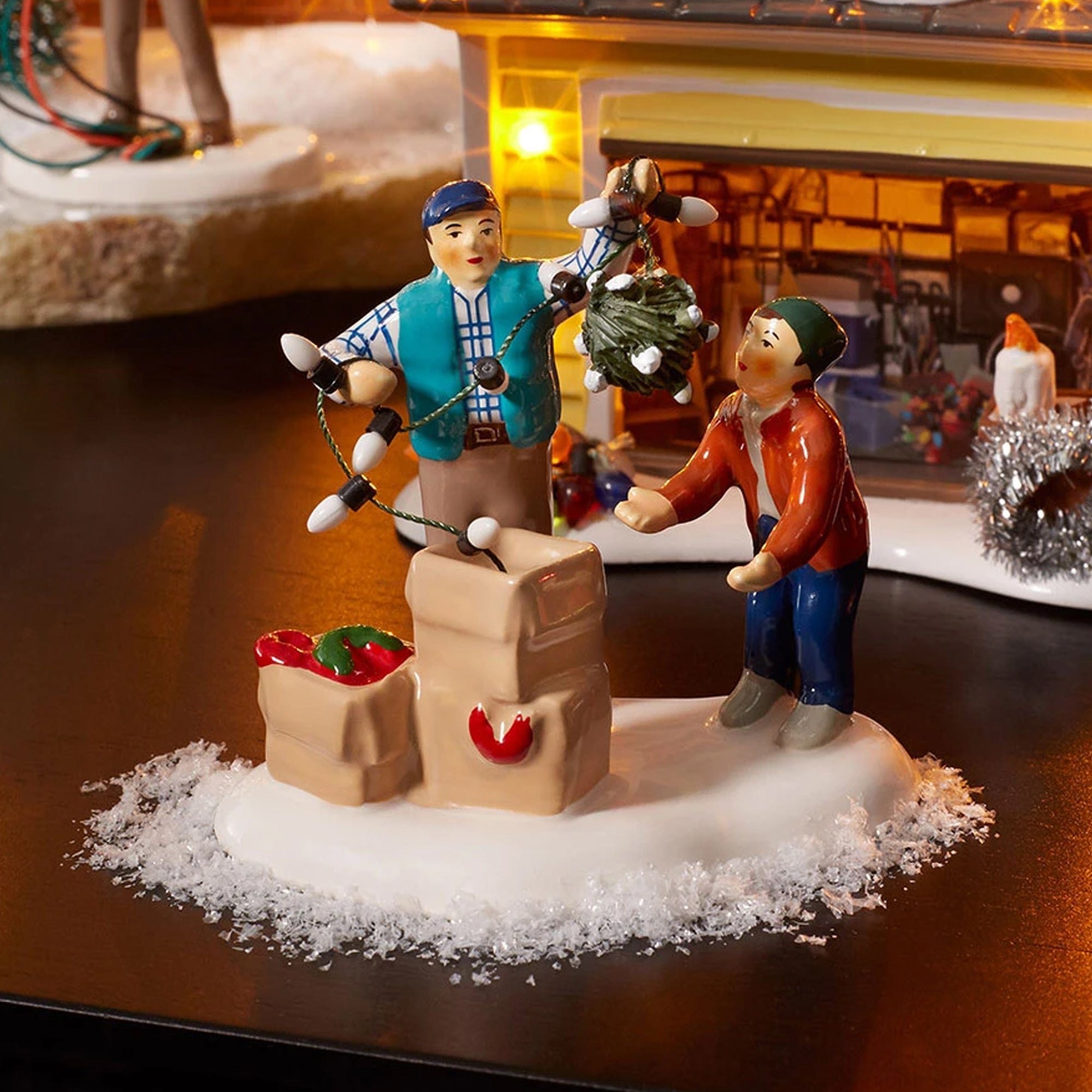 Department 56 Villages Clark & Rusty Cont. Tradition One Village