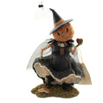 Halloween Playing With Magic Witch Polyresin Pumpkin Apple Td8528 (41944)