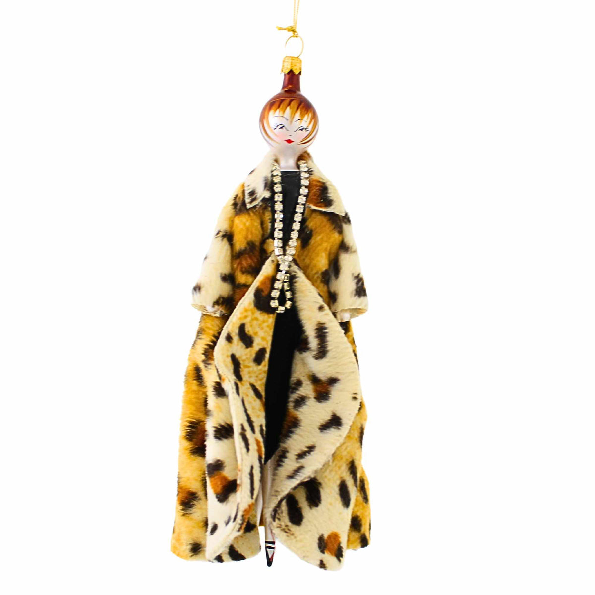 (43654) Samantha In A Leopard Coat