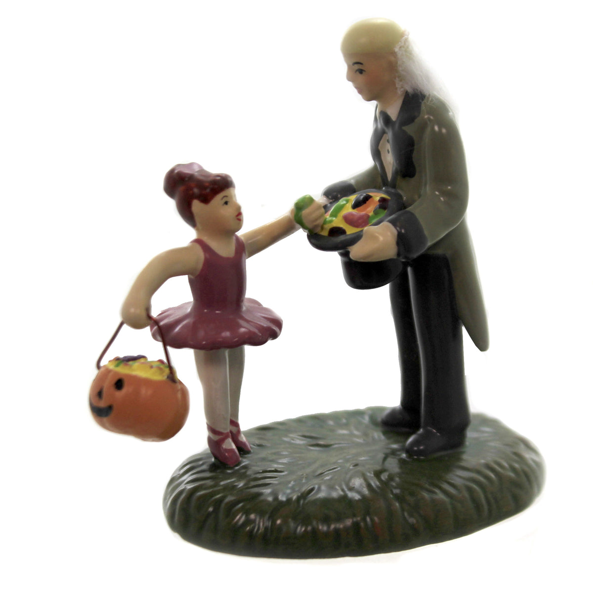 (45081) Scary Treats For A Sweet