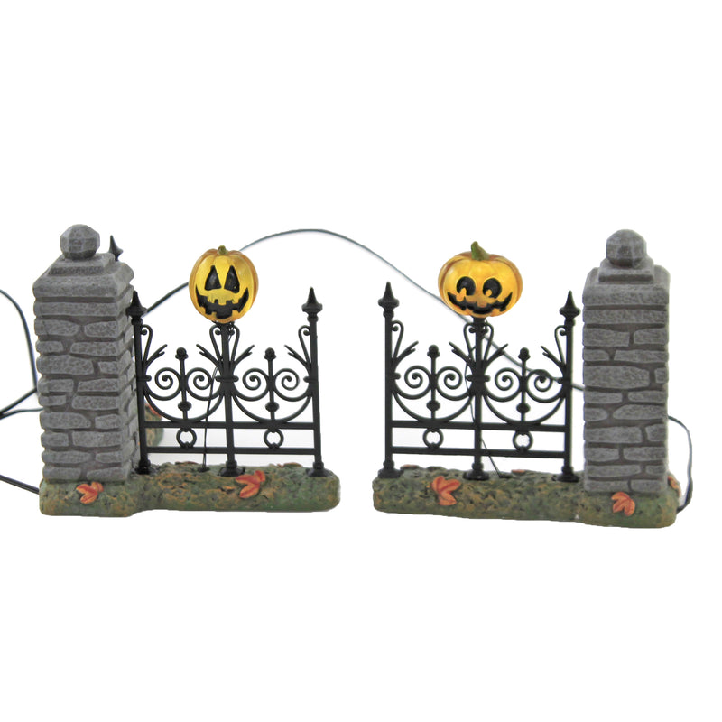 Department 56 Villages Jack-O-Lantern Lit Fence Corner - Set Two Village Fence Corners 3.0 Inch, Resin - Halloween Spooky 6007702 (50835)