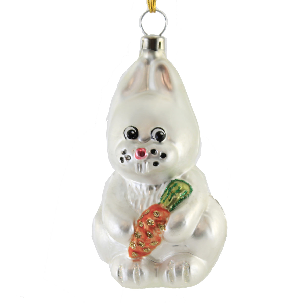 (51320) Bunny Holding Carrott