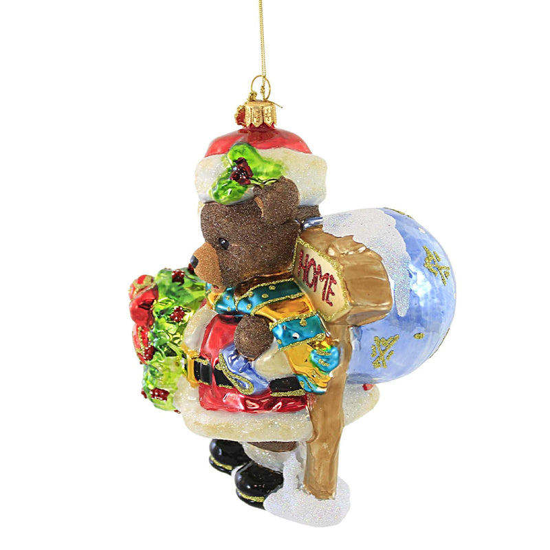 Huras Family Santa Bear With Wreath - - SBKGifts.com