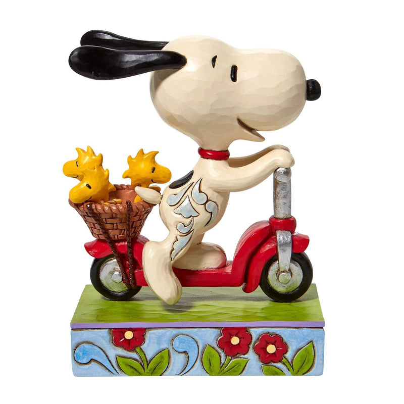 Jim Shore Scootin' Around Polyresin Snoopy Peanuts 6010122 (58064)