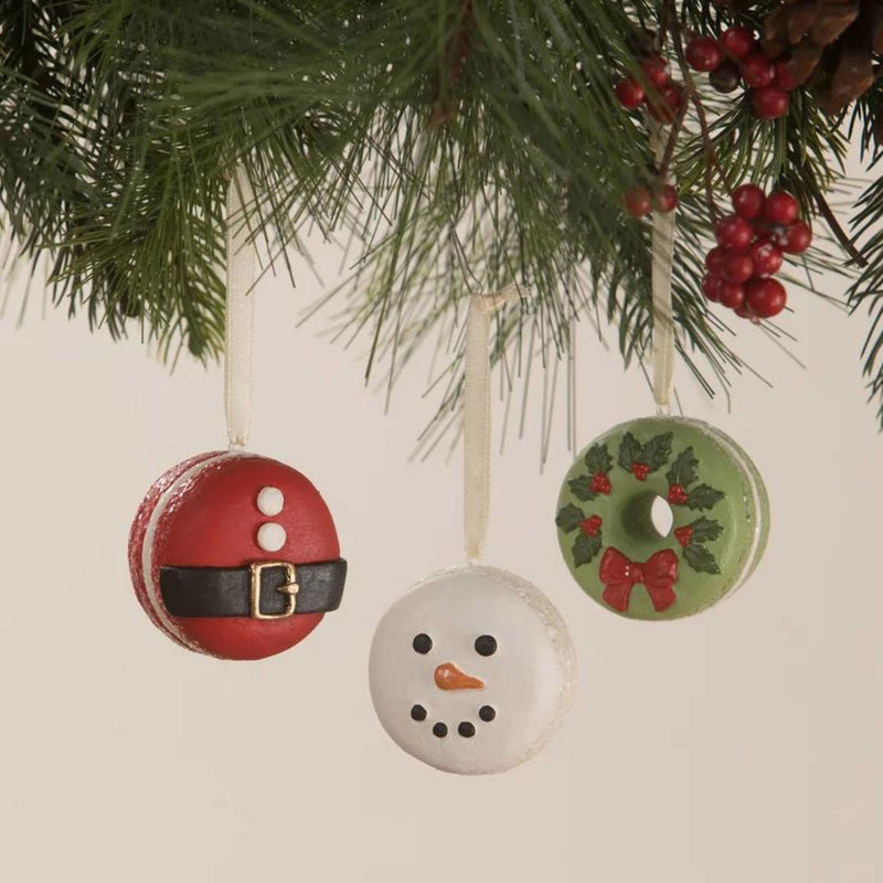 Holiday Ornament Christmas Macaron Polyresin Snowman Santa Wreath ...