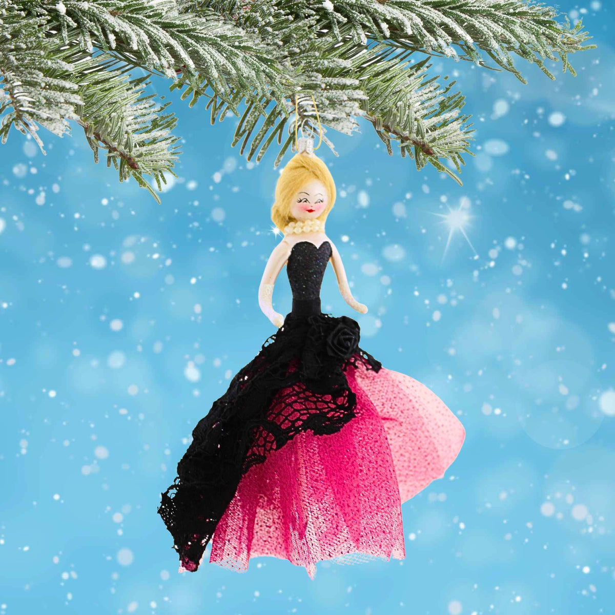 Pre-Order De Carlini Princess Amelia In Gown - - SBKGifts.com