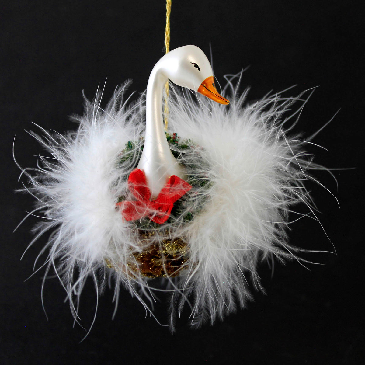 (64659) Gooseberry Noel On Nest