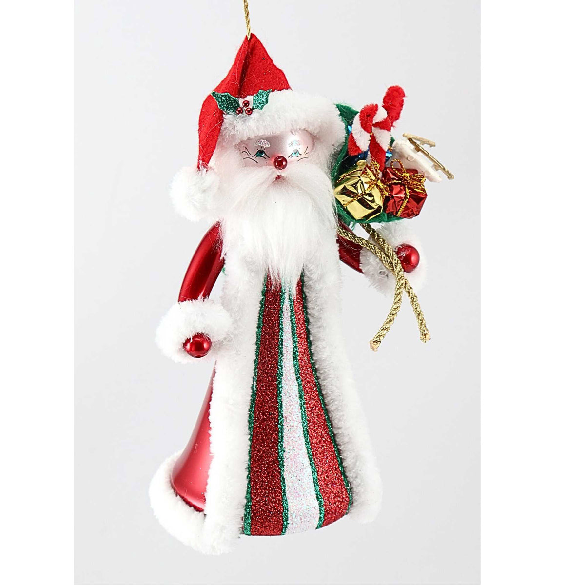 65235 Pre-Order Old Nick Evergreen MGD050