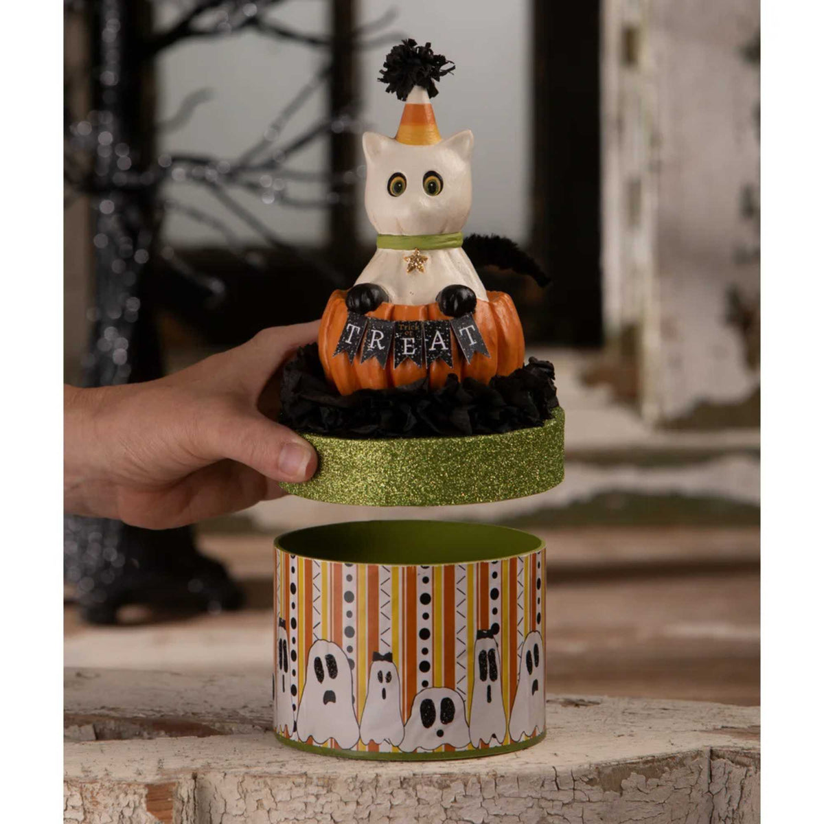 Bethany Lowe Treat Casper On Box - - SBKGifts.com