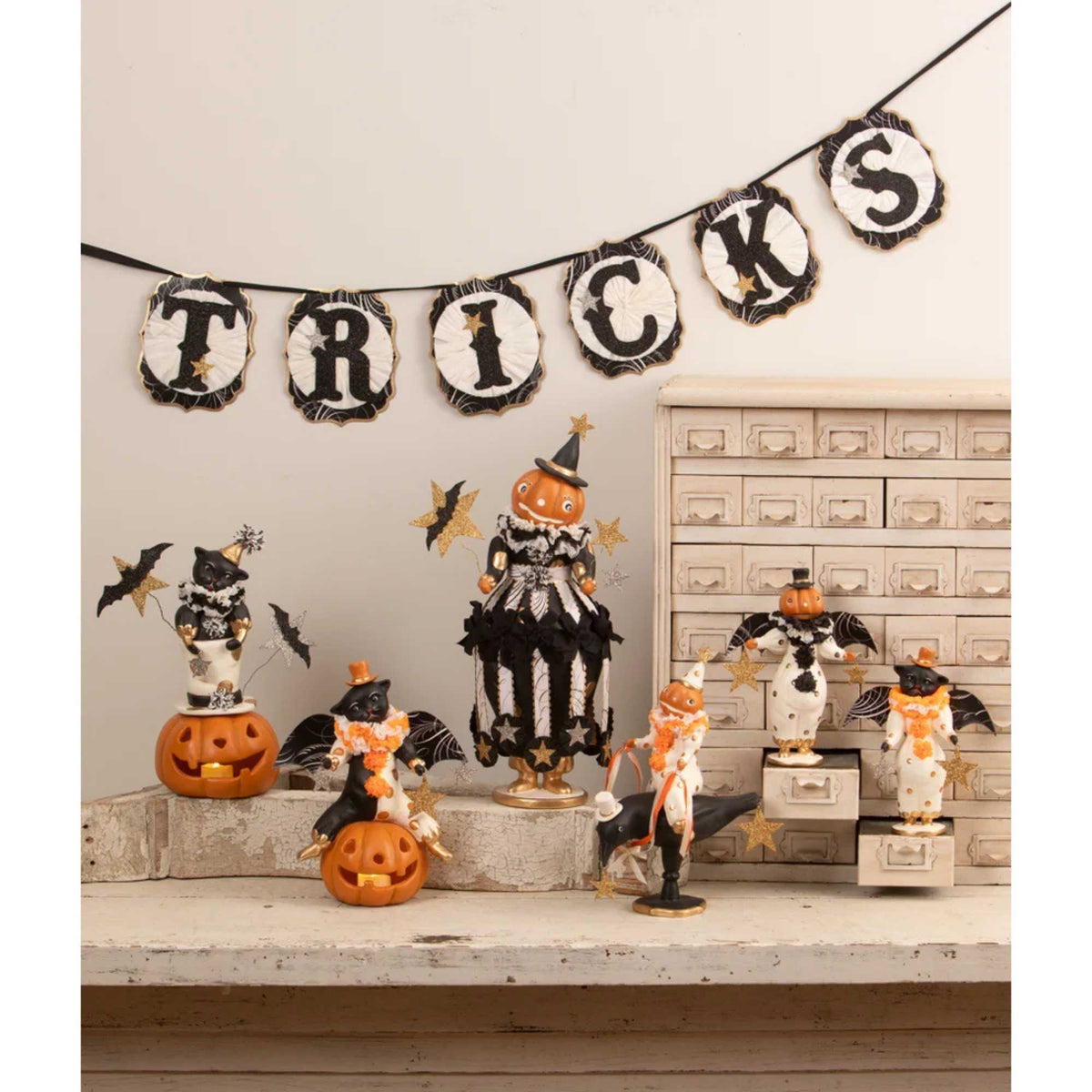 Bethany Lowe Tricks & Stars Garland - - SBKGifts.com