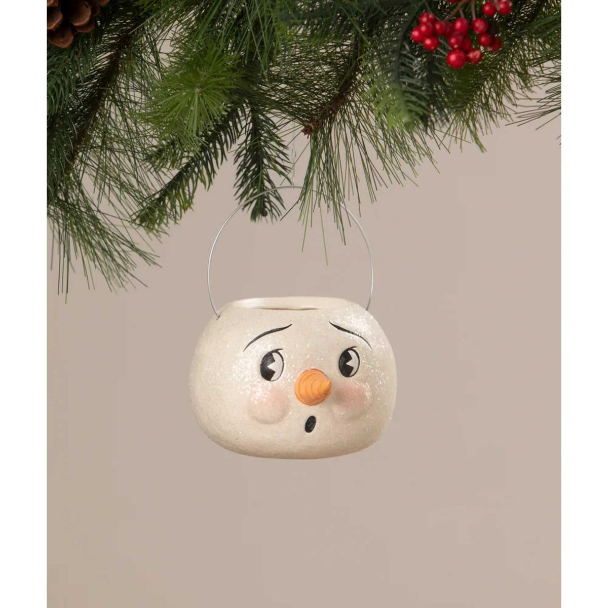 65867 Worried Snowman Bucket TD5162