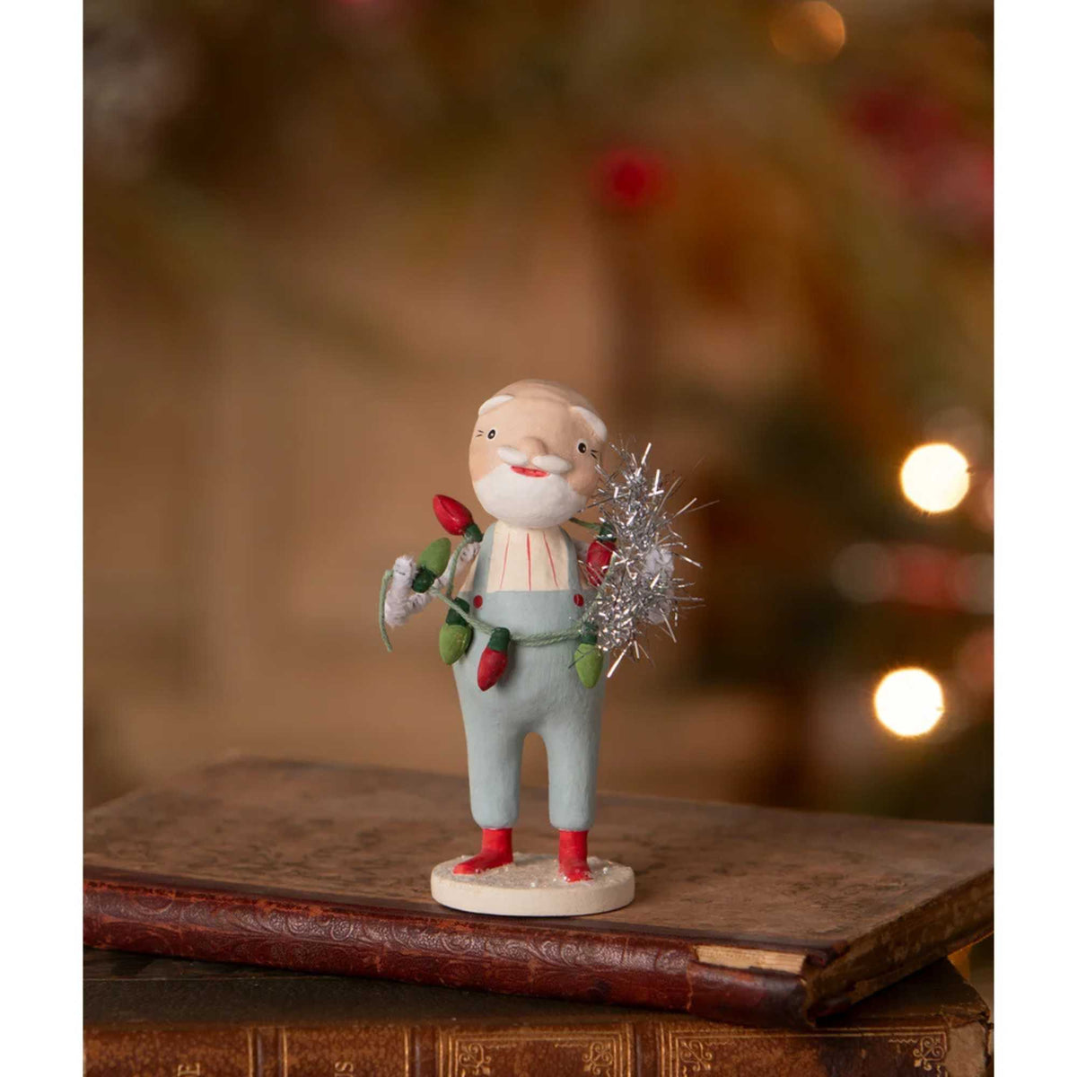 65872 Trim The Tree Santa ML5098