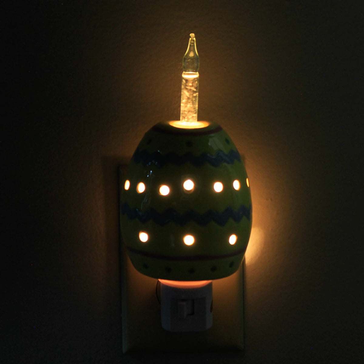 Roman Easter Egg Bubble Nightlight - - SBKGifts.com
