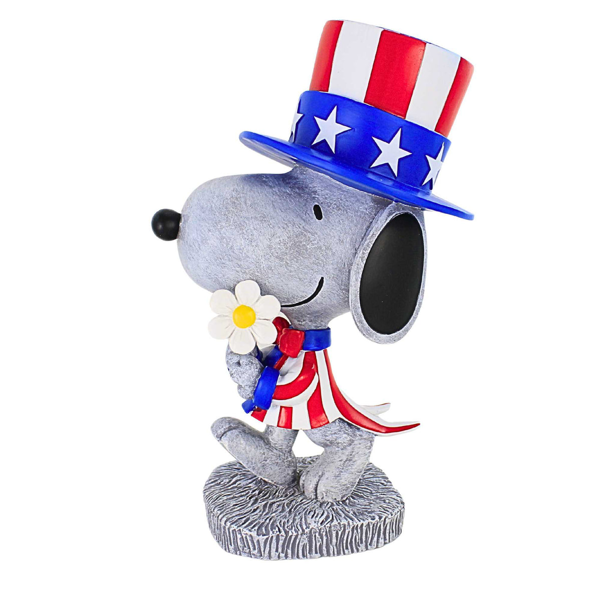 66002 Patriotic Snoopy Garden Statue 14157