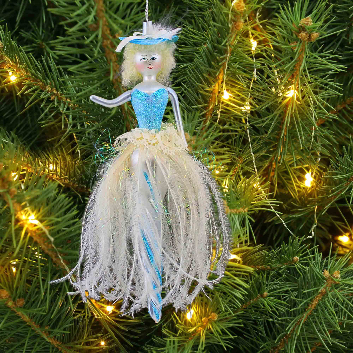 De Carlini Italian Ornaments Gretchen Winterlace - - SBKGifts.com