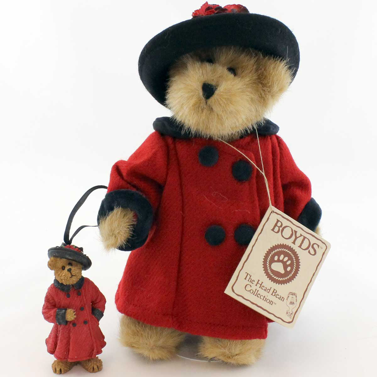 (7510) Bailey In England W/ Ornament