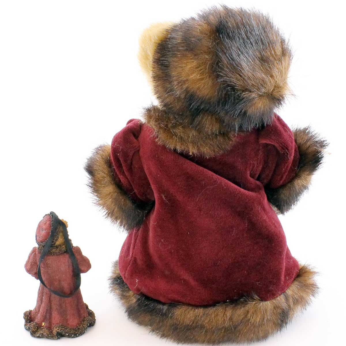 Boyds Bears Bailey In Russia W/ Ornament - - SBKGifts.com
