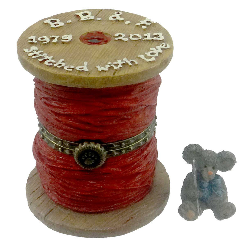 Boyds Bears Resin Peg's Spool Of Thread With Stitch Sewing Friends 4031607 (18075)