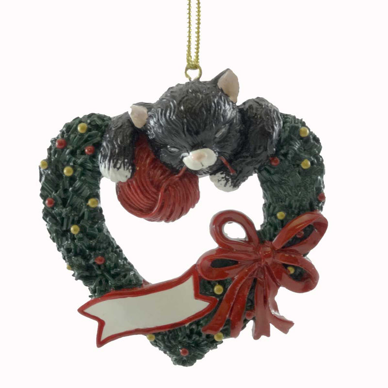 Personalized Ornaments PLAYFUL KITTEN WREATH Resin Christmas Cat Yarn OR090