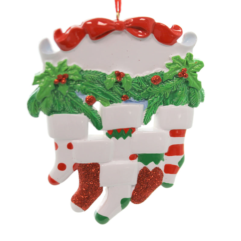 (25795) Sock Family Of 6 Ornament