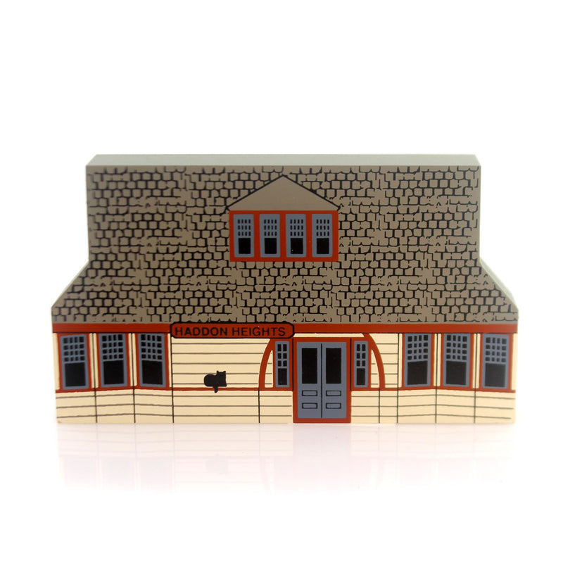 Cats Meow Village Haddon Hts Train Depot Wood Series Xii 12 Retired 1203 (29755)